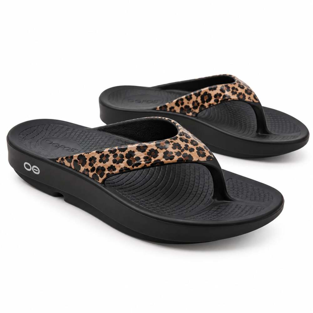 OOFOS OOlala Leopard Print Recovery Thong Sandals Black Women’s Size 8 Vacation